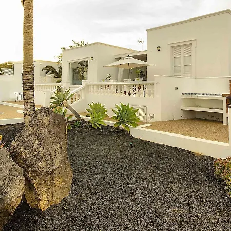 Villa Del Puerto, Pool Sun 펜션